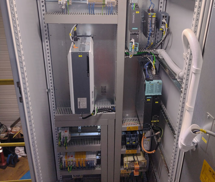 Armoire électrique industrielle